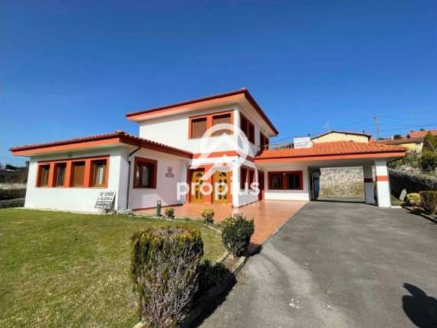Chalet en venta en Llanes, Asturias