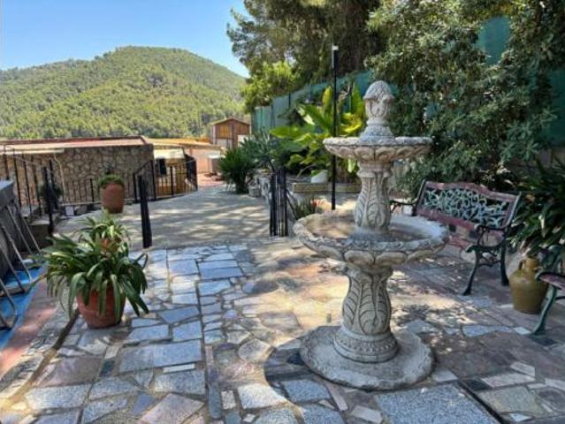 Chalet en venta en Llaurí, Valencia