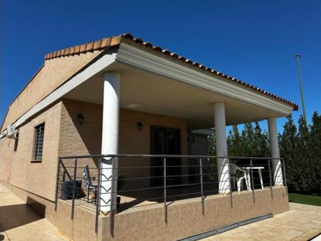 Chalet en venta en Urbanització Vall de Llíria, el Camp de Túria