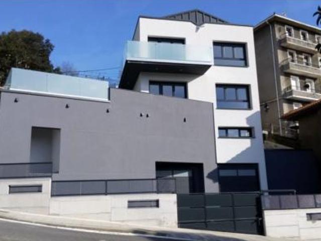 Chalet en venta en Areta, Aiara
