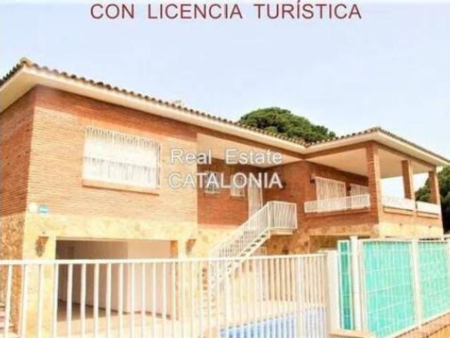 Chalet en venta en Font Bandina, la Selva