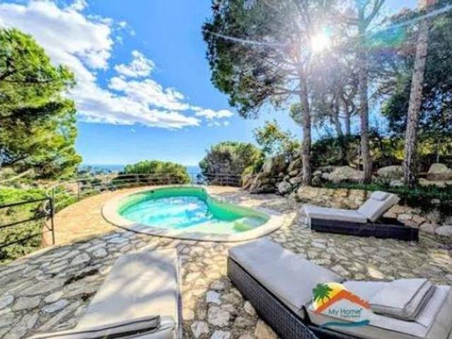 Chalet en venta en Serra Brava, la Selva