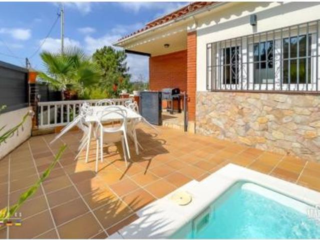 Chalet en venta en Montlloret, la Selva