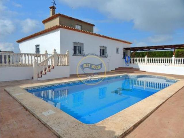 Chalet en venta en la Vall d'Albaida, Valencia