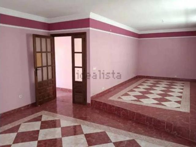 Chalet en venta en Loeches, Madrid