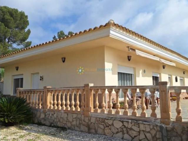 Chalet en venta en la Vall d'Albaida, Valencia