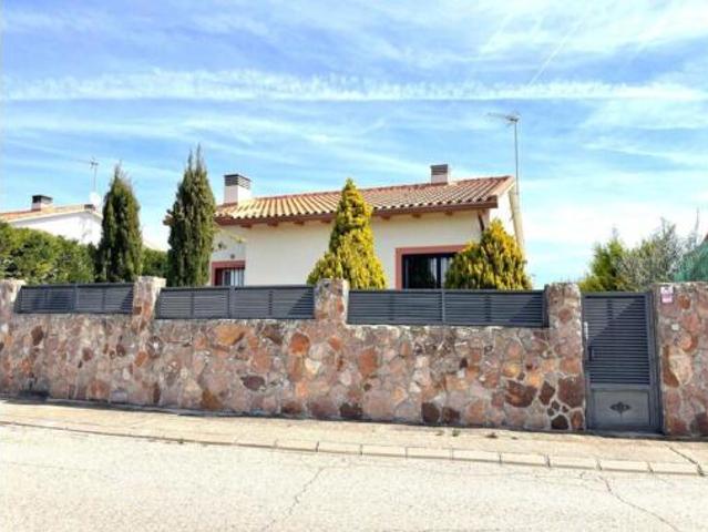 Chalet en venta en Loranca De Tajuña, Castilla-La Mancha