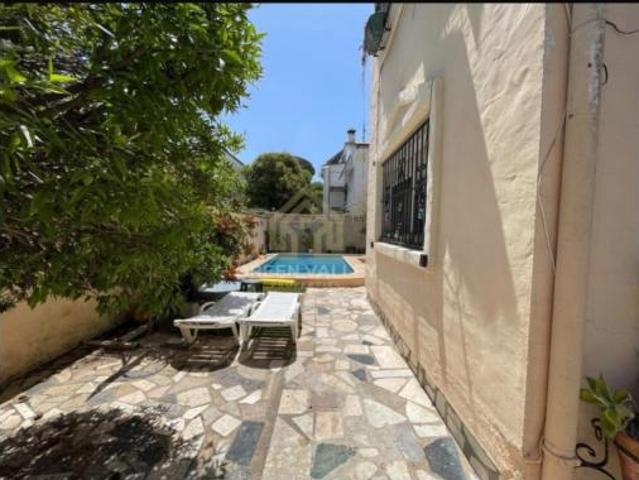 Chalet en venta en Guadacorte, Los Barrios