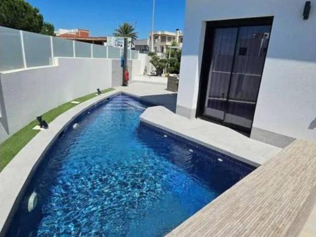 Chalet en venta en Barrio de los Miras, el Baix Segura / La Vega Baja