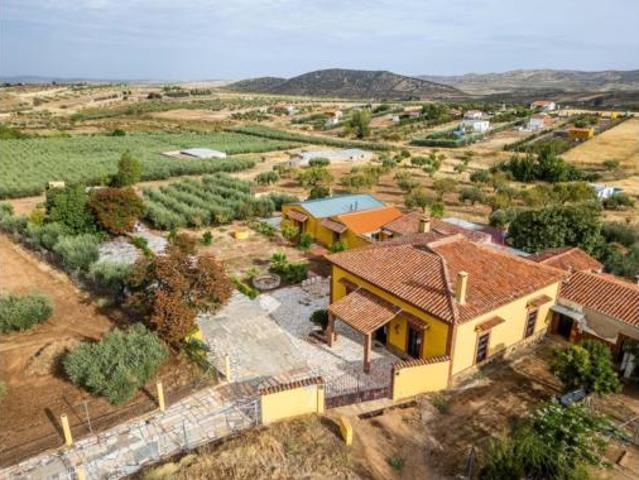 Chalet en venta en Los Santos de Maimona, Badajoz