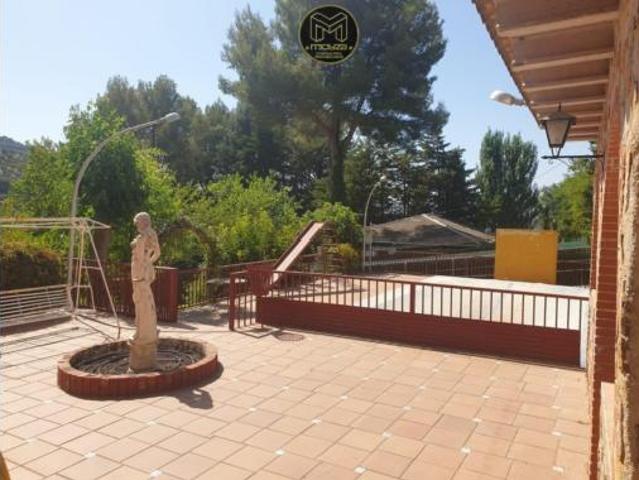 Chalet en venta en San José de Escobar, Andújar