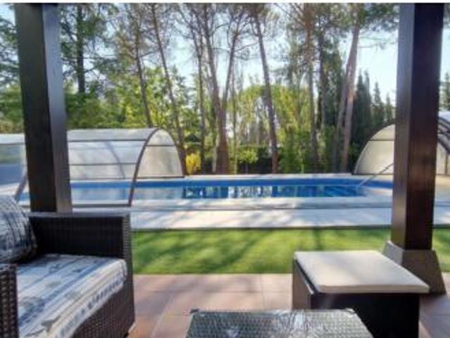 Chalet en venta en Lozoyuela-navas-sieteiglesias, Madrid