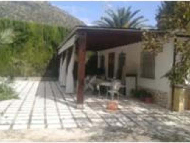 Chalet en venta en Campo de Aras, Lucena