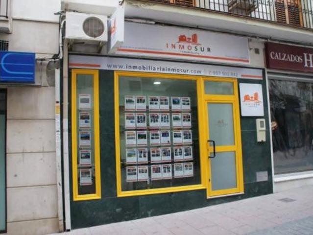 Chalet en venta en Lucena, Andalucía