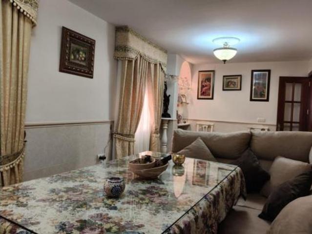 Chalet en venta en Lucena, Andalucía