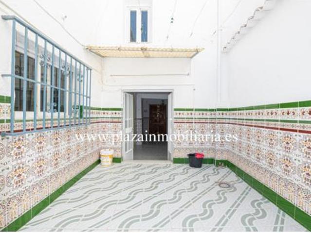 Chalet en venta en Lucena, Andalucía