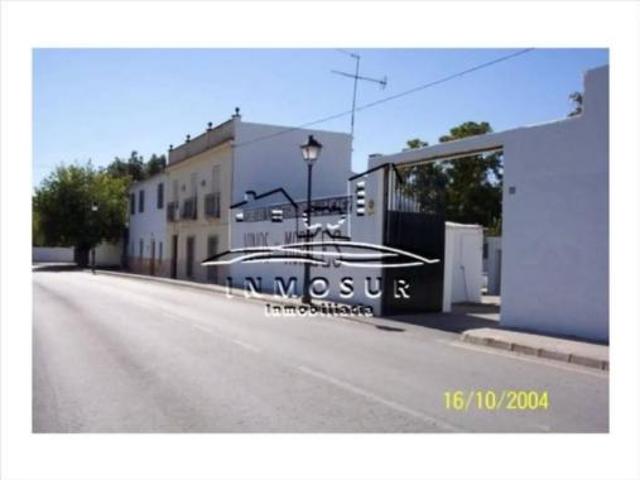 Chalet en venta en Los Santos, Lucena