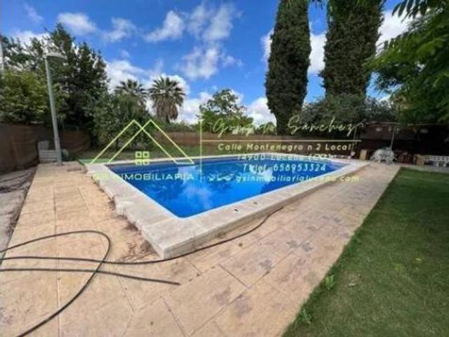 Chalet en venta en Cristo Marroquí, Lucena