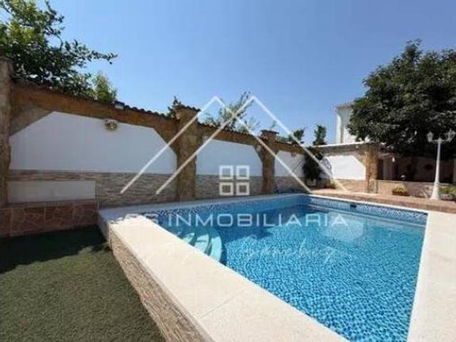 Chalet en venta en Lucena, Andalucía