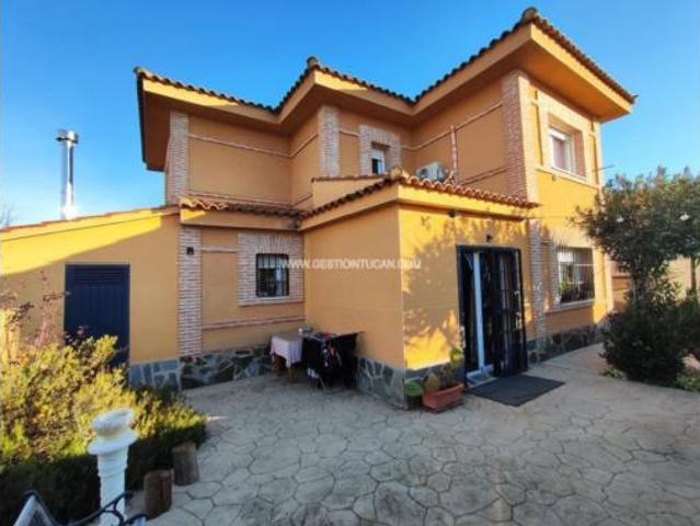 Chalet en venta en Kiem, Lucillos