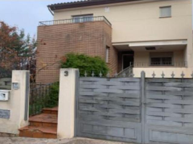 Chalet en venta en Lucillos, Castilla-La Mancha
