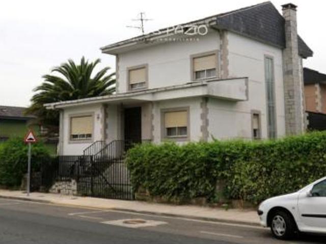 Chalet en venta en Lugo, Galicia