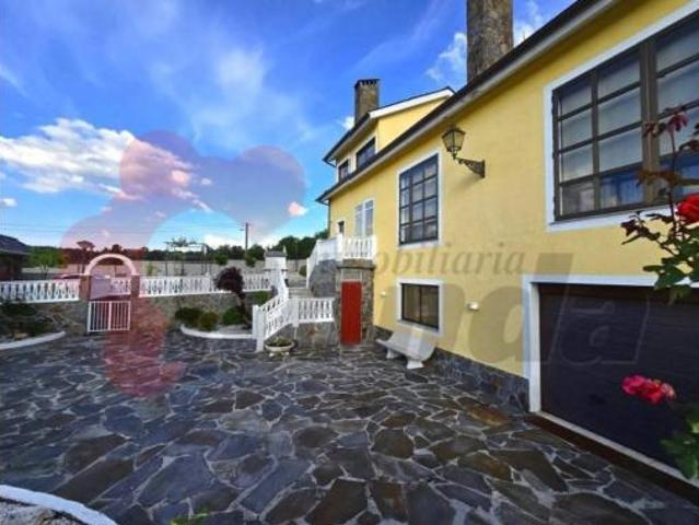 Chalet en venta en Tirimol, Lugo