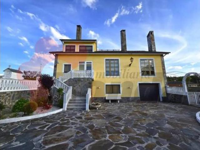 Chalet en venta en Orbazai, Lugo