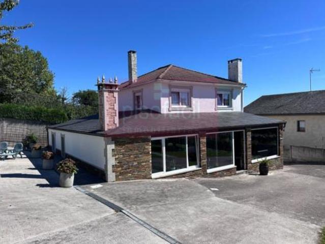 Chalet en venta en Piúgos, Lugo