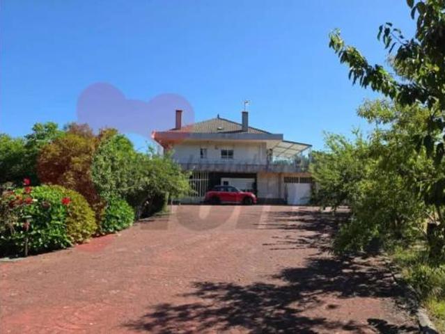 Chalet en venta en Orbazai, Lugo