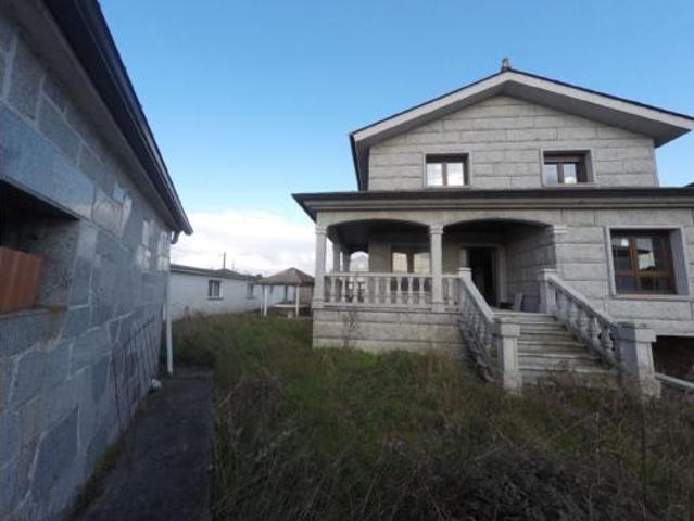 Chalet en venta en As Gándaras, Lugo