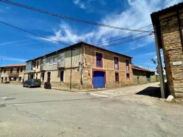 Chalet en venta en Luyego, Castilla y León