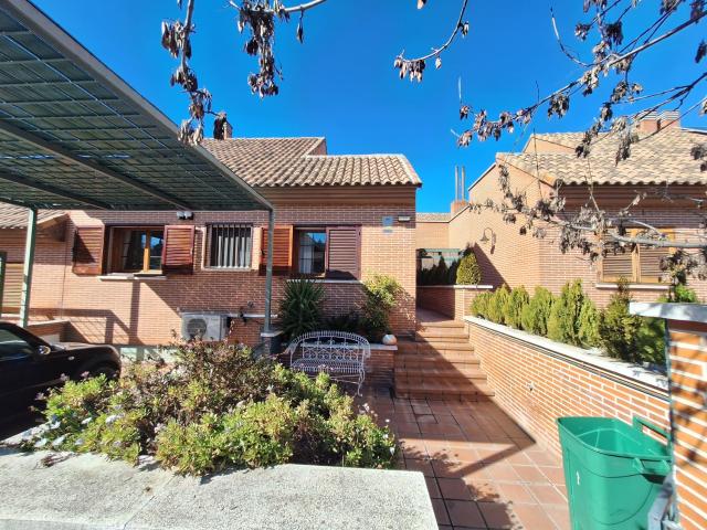 Villa en venta en A Gudiña, La Chopera