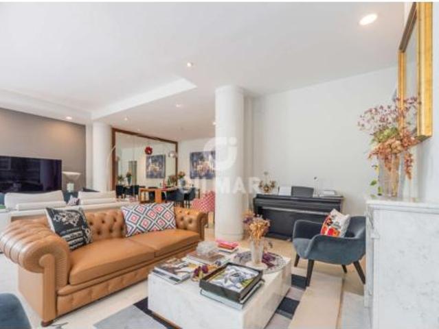 Chalet en venta en Ciudad Lineal, Madrid