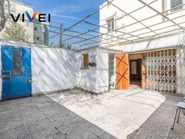 Chalet en venta en Latina, Madrid