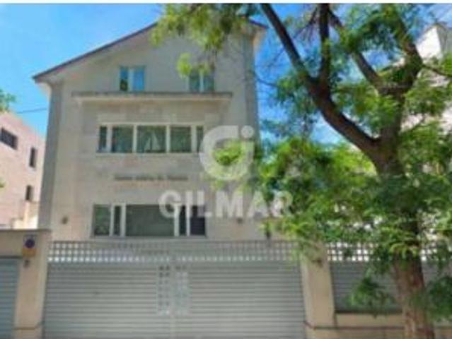 Chalet en venta en Chamartín, Madrid