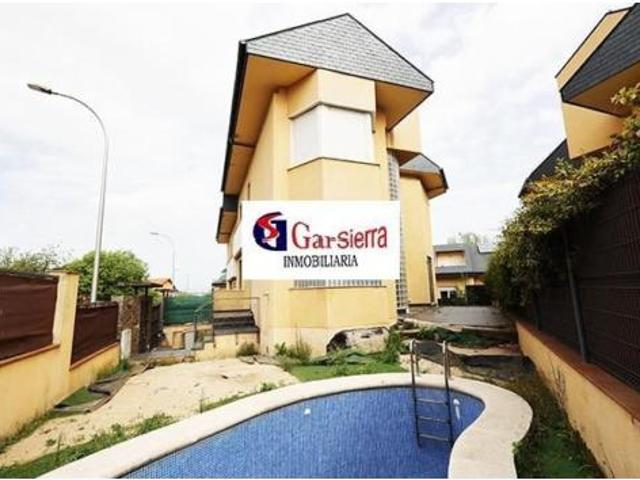 Chalet en venta en Barajas, Madrid