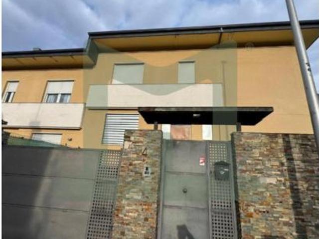 Chalet en venta en Barajas, Madrid