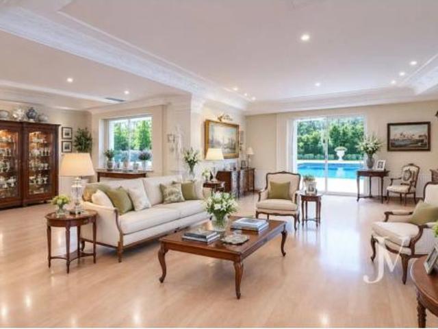 Chalet en venta en Chamartín, Madrid