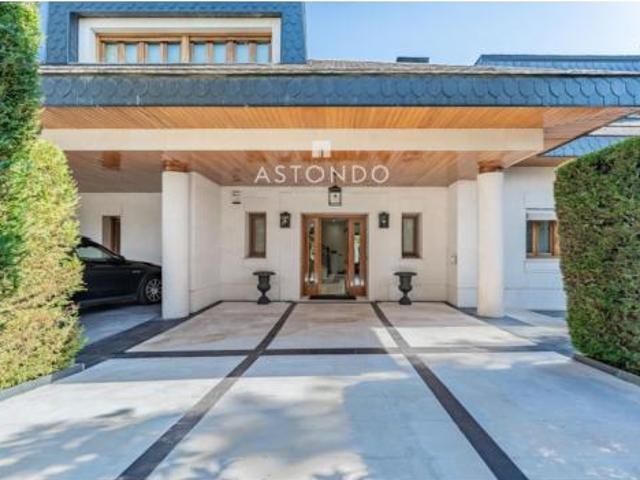 Chalet en venta en Medina-sidonia, Madrid