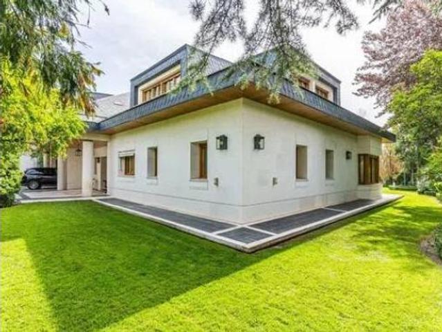 Chalet en venta en Hortaleza, Madrid