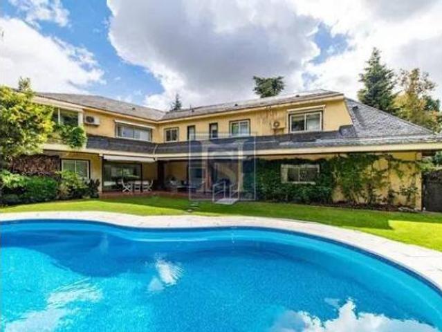 Chalet en venta en Hortaleza, Madrid