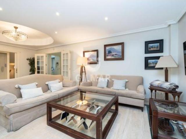 Chalet en venta en Chamartín, Madrid