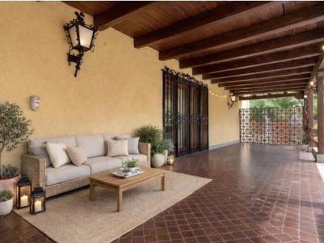 Chalet en venta en Carabanchel, Madrid