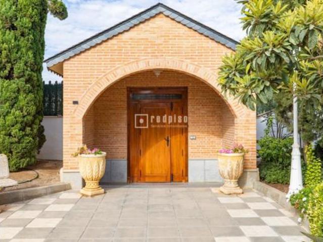 Chalet en venta en Madridejos, Castilla-La Mancha