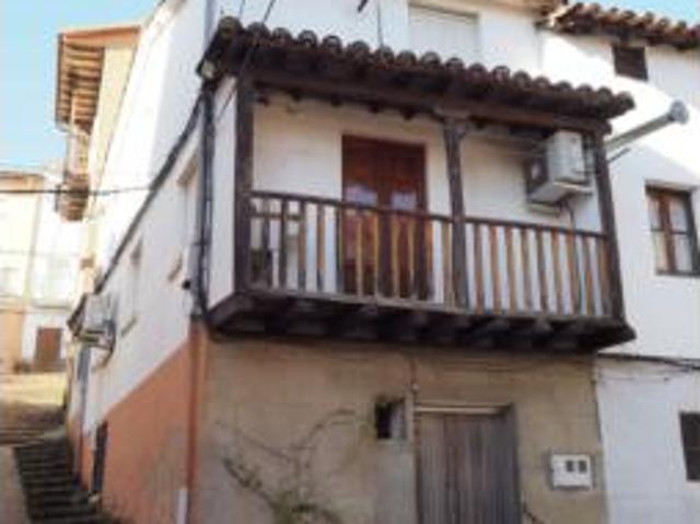 Chalet en venta en Madrigal De La Vera, Extremadura
