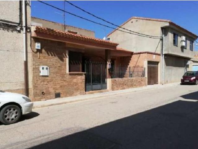 Chalet en venta en Madrigueras, Castilla-La Mancha