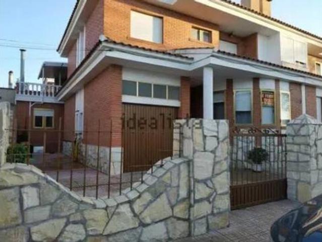 Chalet en venta en Madrigueras, Castilla-La Mancha