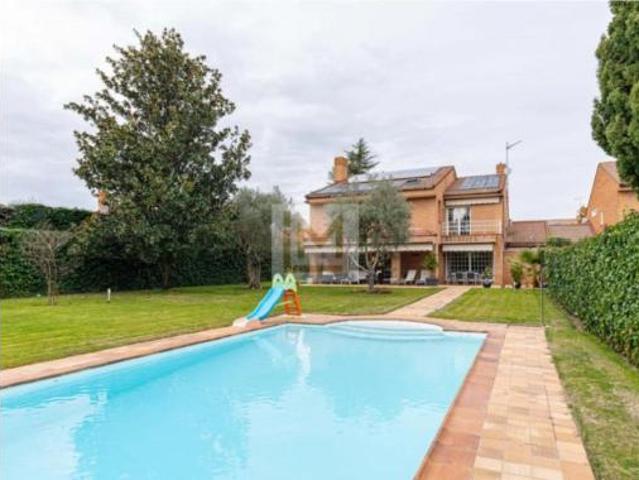 Chalet en venta en Majadahonda, Madrid