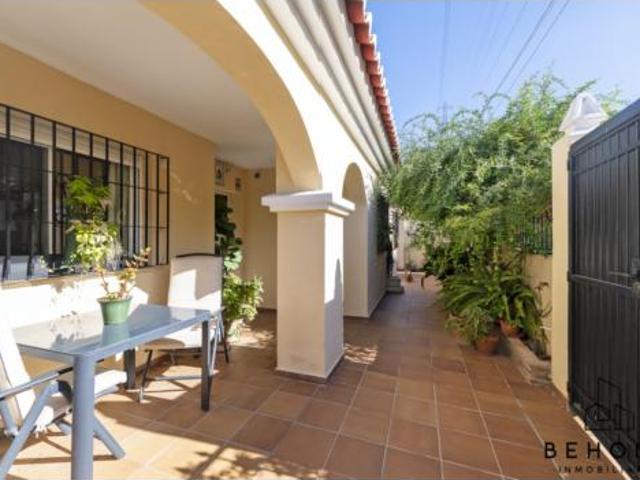 Chalet en venta en Puerto de la Torre, Málaga-Costa del Sol